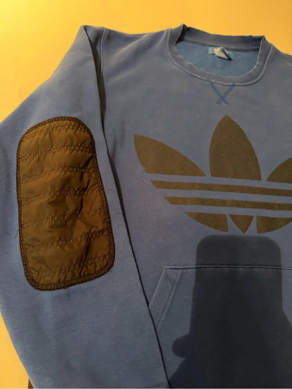 Vtg Adidas Blue Pullover Sweatshirt with Elbow Patches Trefoil Logo Mens M Faded